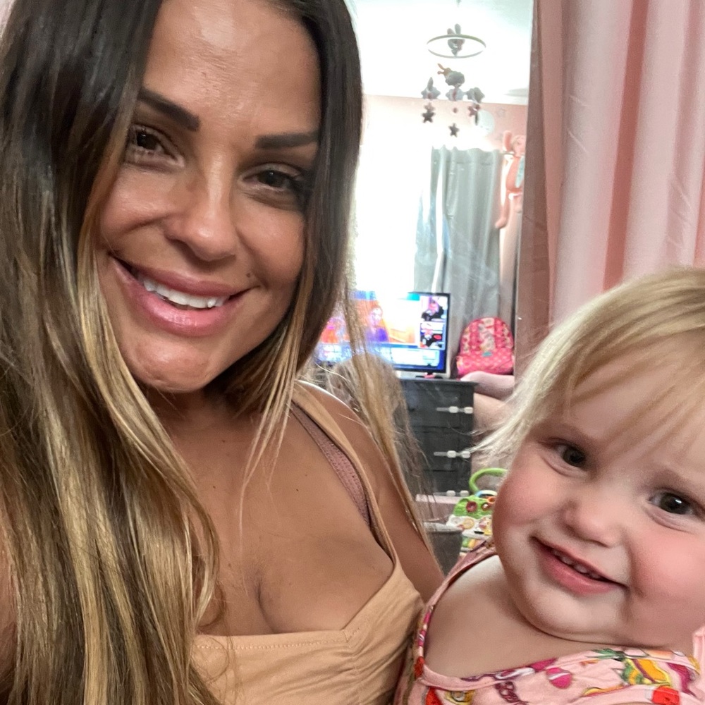 Meet your Posher, Alexis